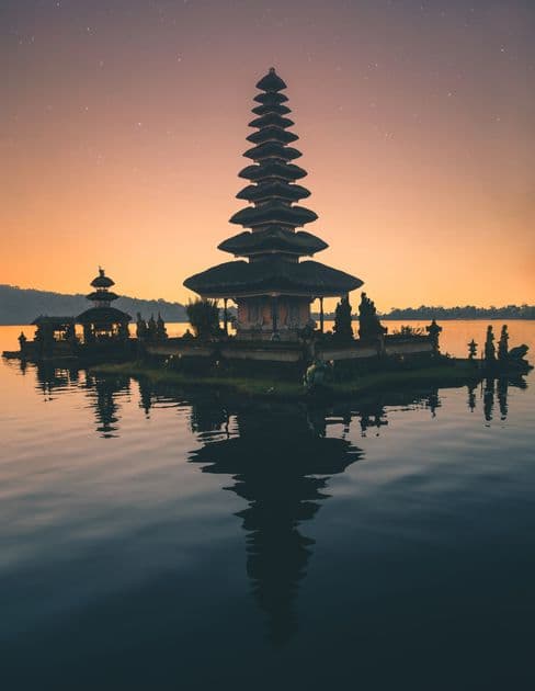 Micro Destination Weddings: The Intimate Travel Celebration Trend of 2026